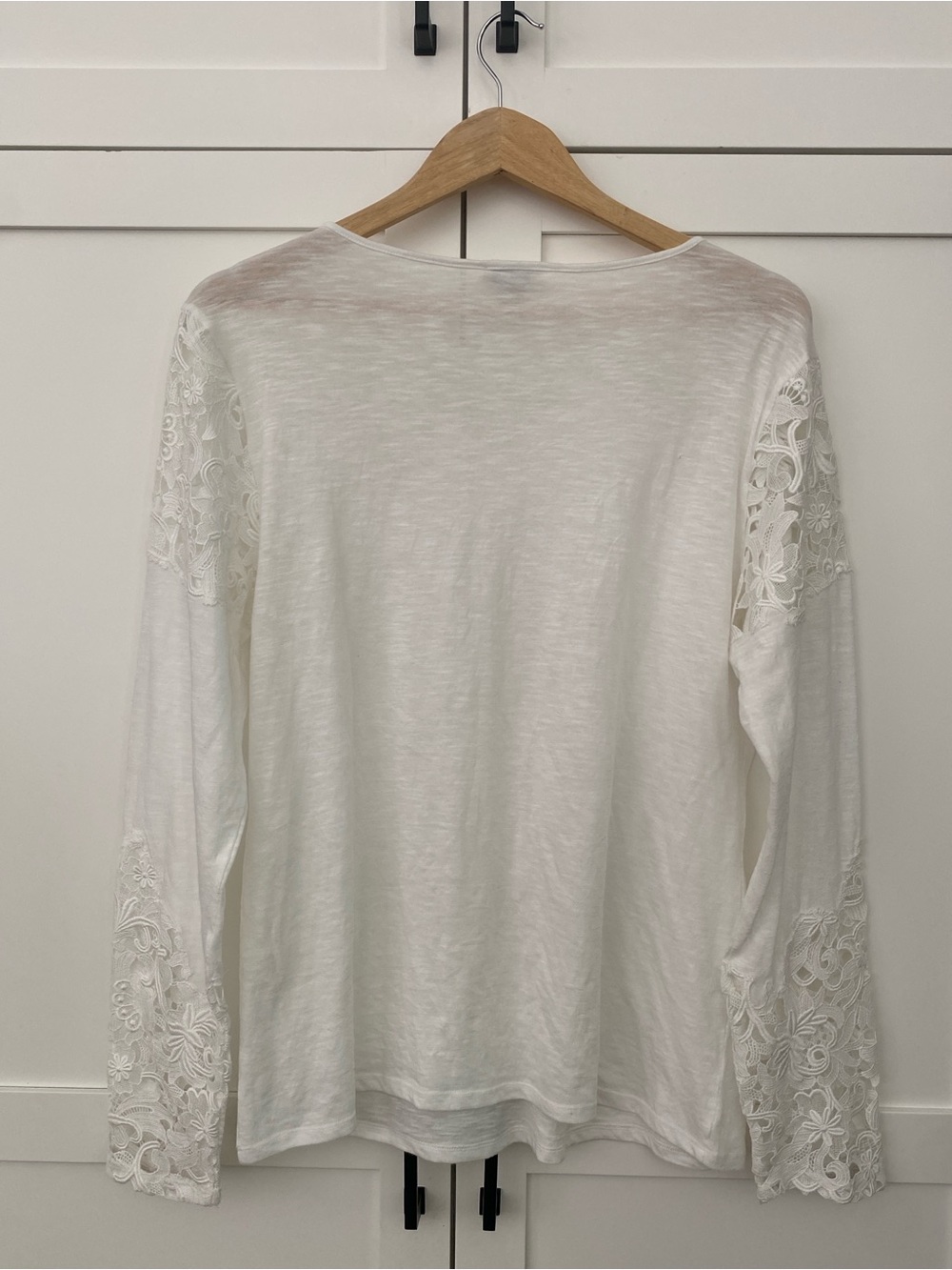 Sundance White Long Sleeve Tee Lace Detail Feminine Minimalist Monochrome Size L - Picture 7 of 12